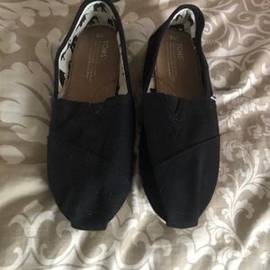 Black Toms